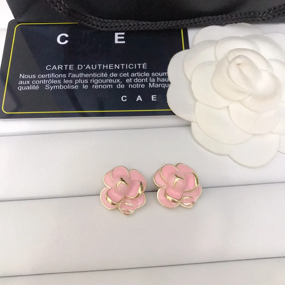 Three Color Flower Earrings Summer Romantic Women Jewelry Classic Design Correct Logo Earrings High Quality Gift Stud New Gold Earrings Wholesale bj