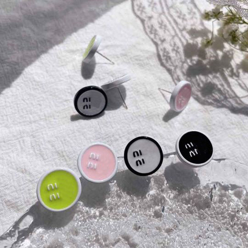 Luxury Womens Roud Style Extravagant men women studs Classic simple earring Steel silver letter elagant women stud earrings Fashion Jewelry-image-995605902