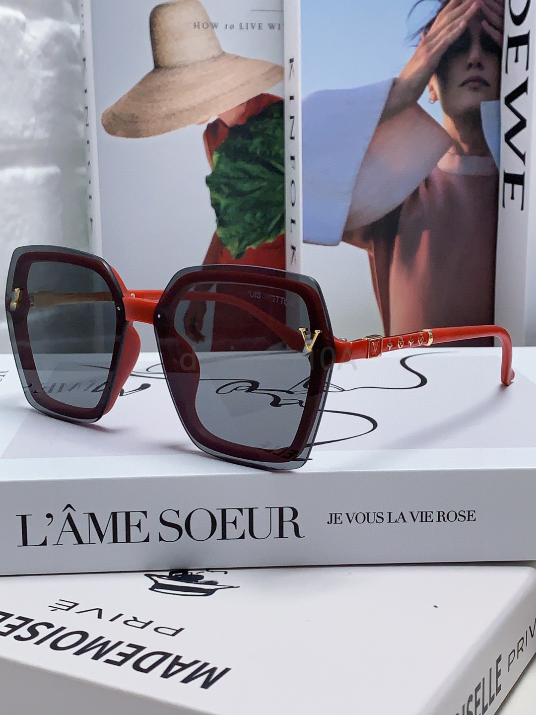 luxurys designer Mirror frame letters fashionable sunglasses personalized driving sun protection blackout sunglasses UV protection sunglasses 1:1-image-995460693