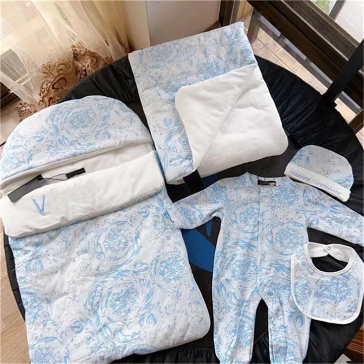 Baby Designer Nouvelle marque pour hommes et femmes vêtements d'escalade de bébé à manches longues simples coton coton sac de couchage à cinq piè