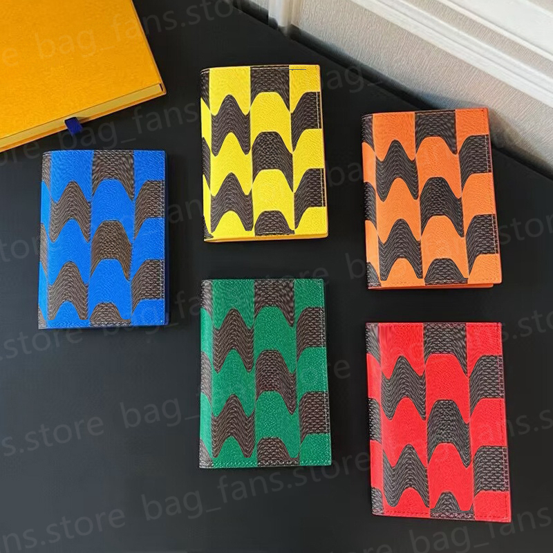 Fashion Designer Passport Holders for Women Men Letter Printing Smart Cover for Passports 10x14x2.5cm 27697-image-996471884