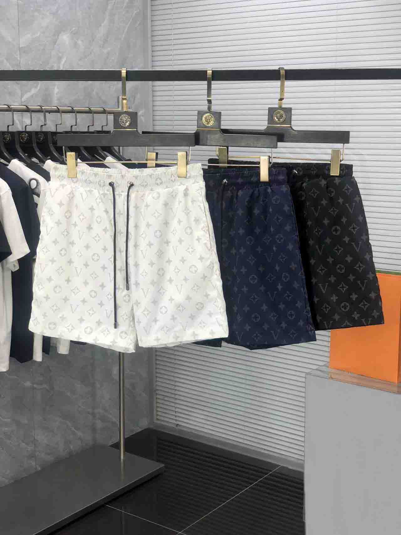 Mens Fashion Shorts 2024 New designer Board short Quick Drying SwimWear Printing Board Beach Pants Men Mens Swim Shorts
