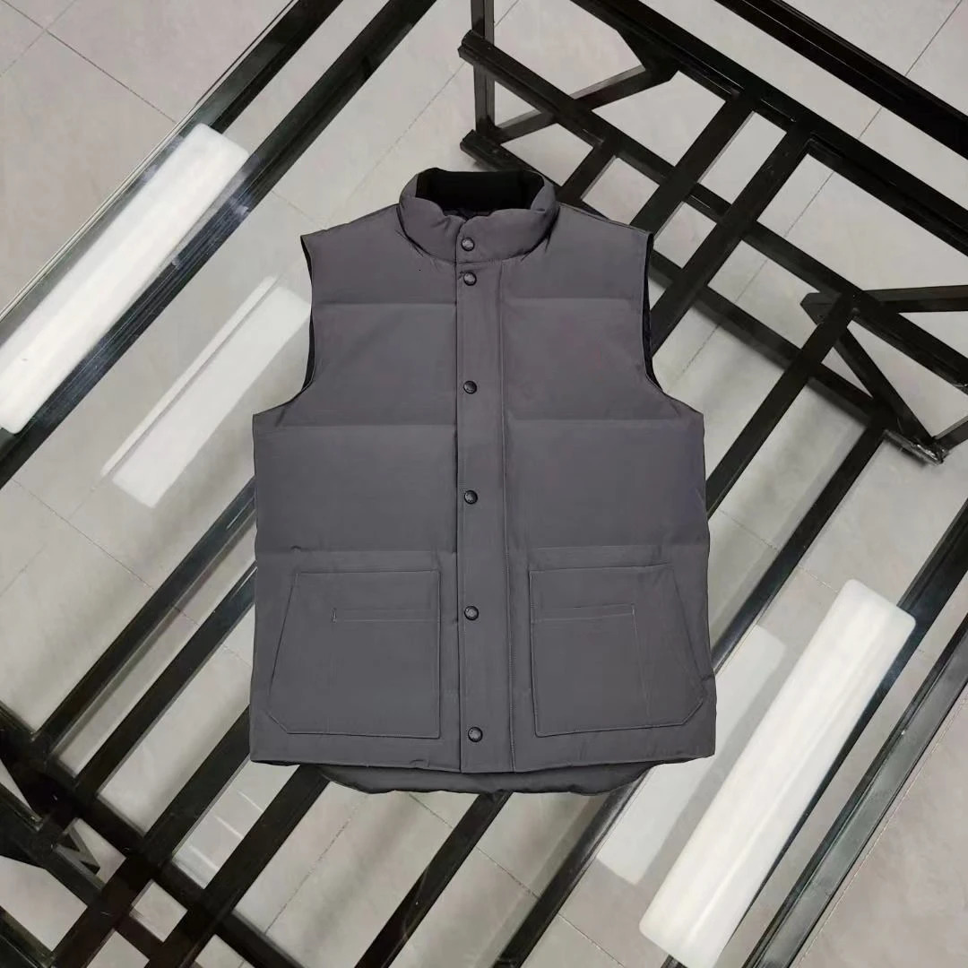 High quality mens and womens down jackets vests outerwear winter thermal vests high street jackets 240923