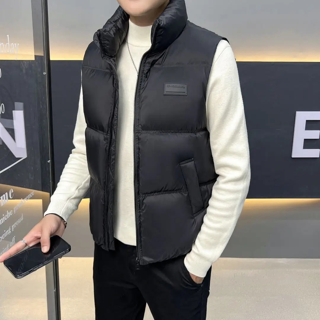 thick and warm mens down vest windproof high-quality autumn sleeveless vest jacket 240923