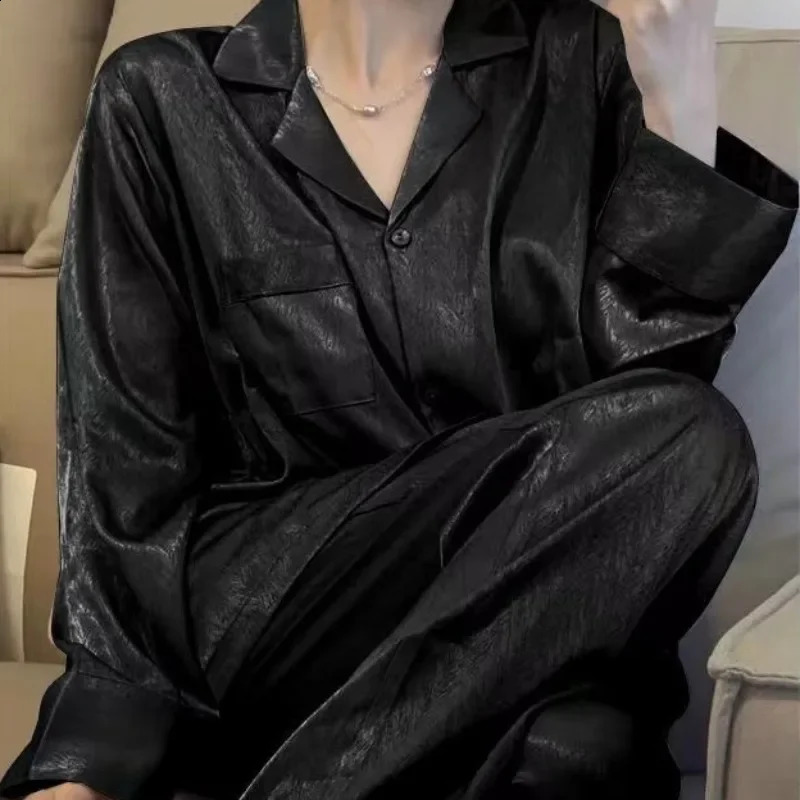 Womens high-end sleepwear with long sleeves and pants sweet silk casual suit set can be worn outside wearing womens sleepwear all year round 2409