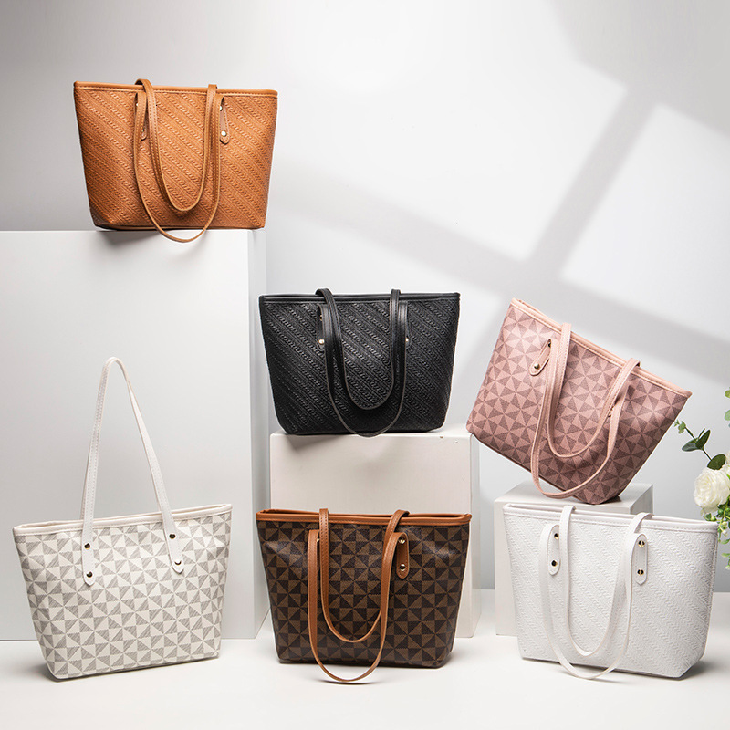 Nouveau sac de créateur de modèles enveloppement grande capacité de tendance des femmes loisirs s Women S Trend Mommy Fashion Handbag Imprimé Han