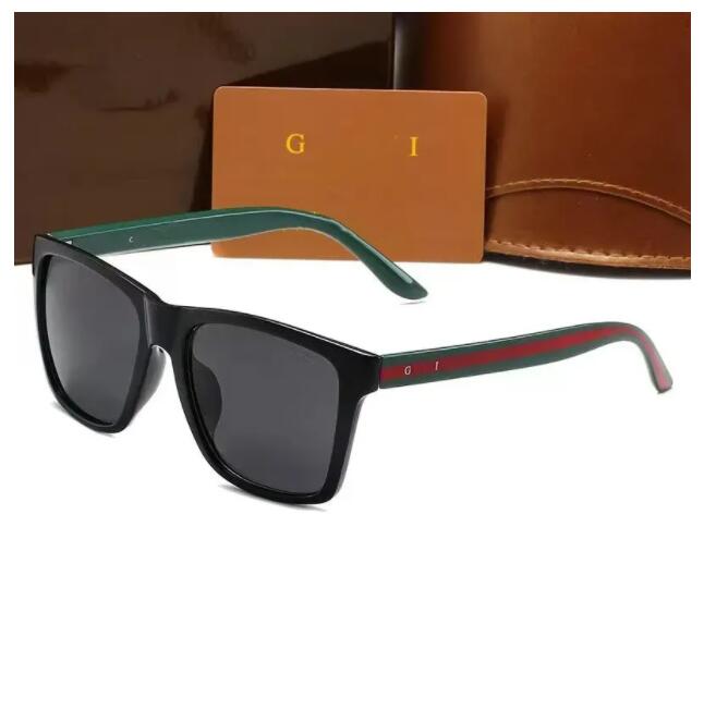 Nouvelles lunettes de soleil de marque de créateurs de mode pour hommes et femmes lunettes de soleil sportives extérieures avec étui de lunettes
