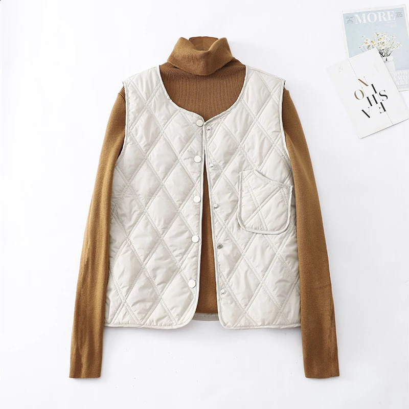 Diamond pure cotton warm sleeved round neck vest jacket for womens autumn and winter style Japanese style loose plus size elegant C 240929