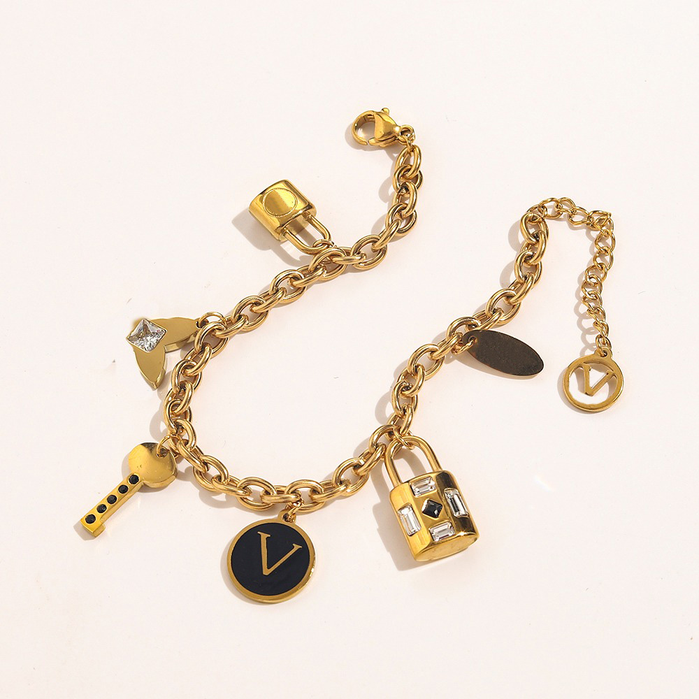 New Fashion Classic Bracelets Women Bangle 18K Gold Plated Stainless steel Crystal Lovers Gift Wristband Cuff Chain Designer Jewelry-image-767390665