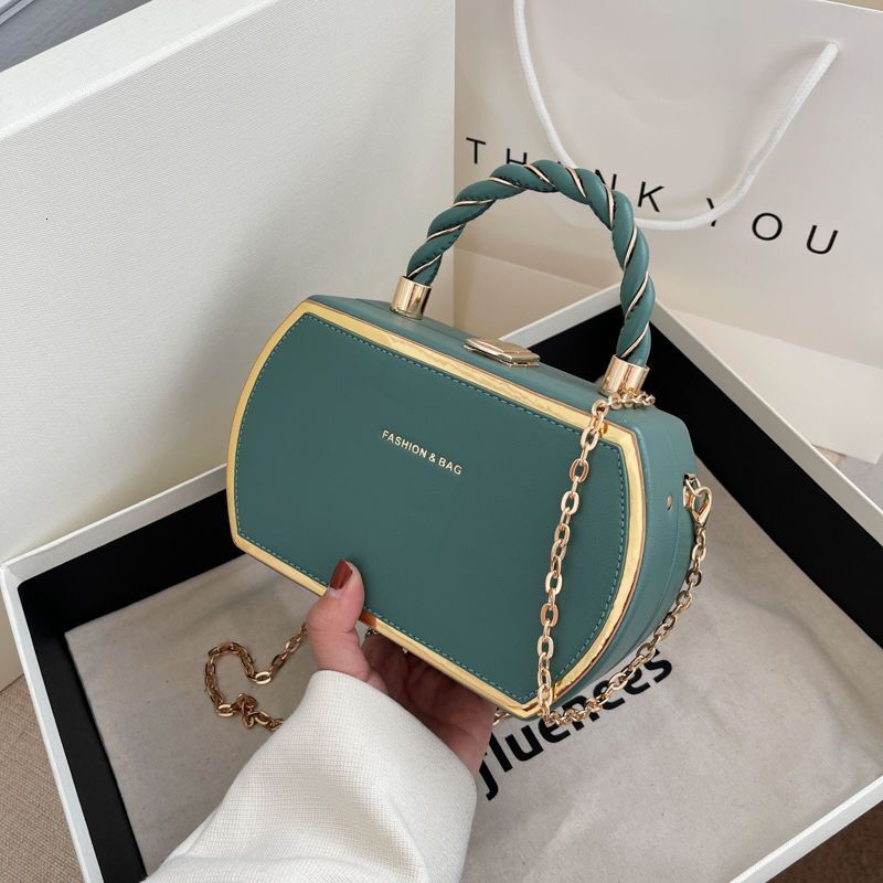 new trend model Women handbag s High Quality Handbags New Fashionable French Niche Chain Box Bags wrap leisure Slanted Small Square