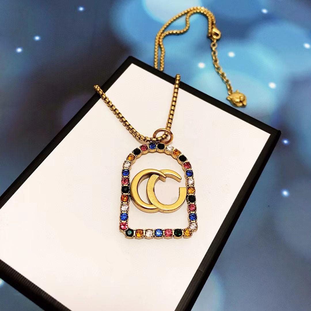 Collier pendentif en diamant coloré de créateur de luxe 14k chaîne de pulls vintage en laiton pour femmes bijoux cadeau d'anniversaire de fête po
