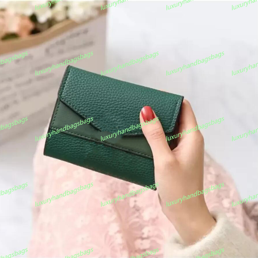 Designer Wallets Small Wallet Female Short Retro Fold Change Wallet Red Black Brown Pure Color Hot Guess Mini Women Bag Factory Price 476432 4002