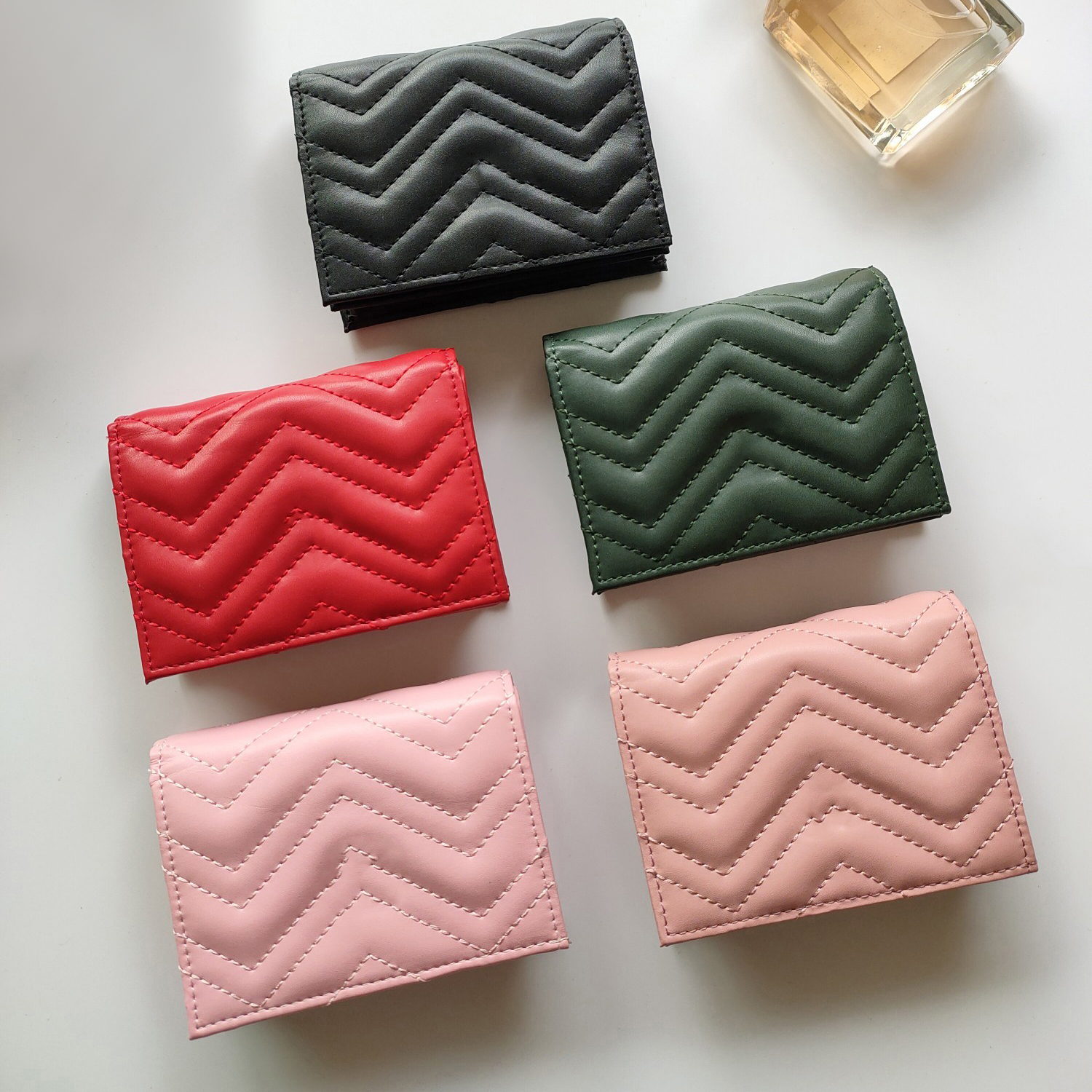 Womens Wallet Card Holder Women Cardholder Designer Coin Purse Designer Small Bag High Quality Genuine Leather Interior Zipper Pocket Card Holders W