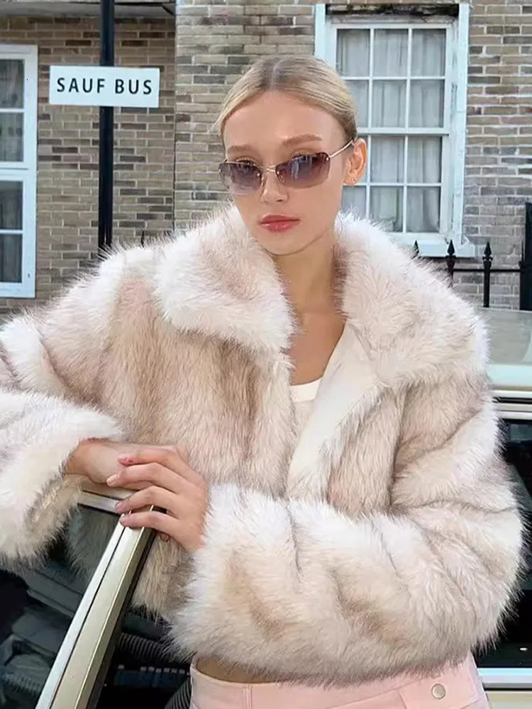 Plush faux fur womens jacket flip collar short sleeved jacket winter warm thick womens jacket fashionable casual jacket 241007