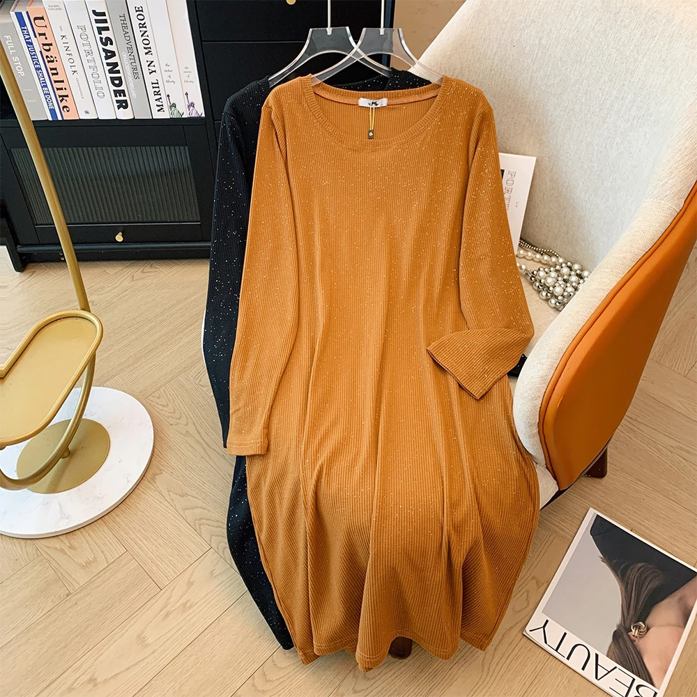 PLUSSIDE WOMNES FALLES Robe en tricot décontracté Couleur massive ronde Coule Slit Slit Bottom Sequin Decoration simple Matching Midi Jirt 2024 2