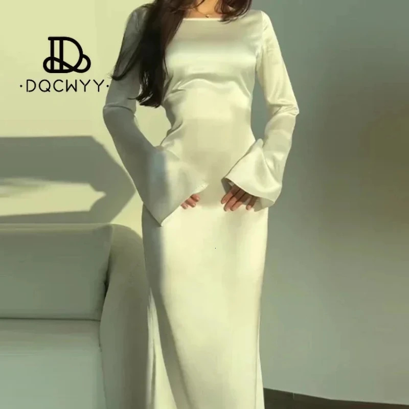 Robes de soirée fête d'été édition mince blanche légèrement ransparent robe sexy 2024 Long Slim Woman Clothing 241009