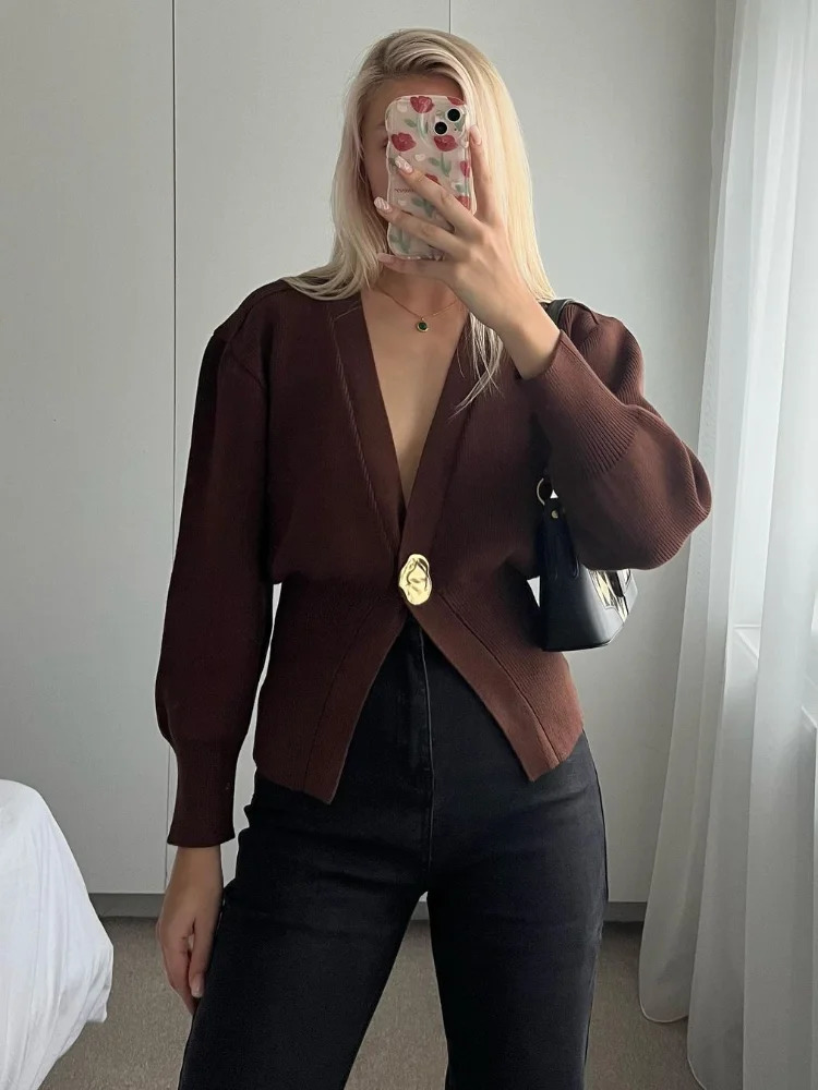 Bouton de couleur unie élégante Sweater tricoté Pull Chic V couche Longue Loose Fil Tillover 2024 AUTUME FEMME HIGH STREETWEAR 241010