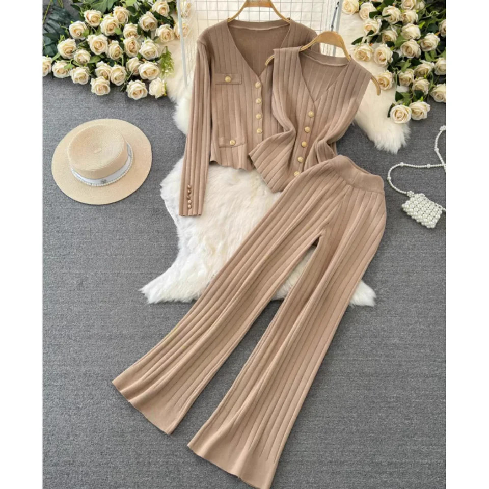 Korean office womens knitted suit V-neck long sleeved slim fit single chest sweater cardigan with vest and wide leg pants 3-piece set 241010