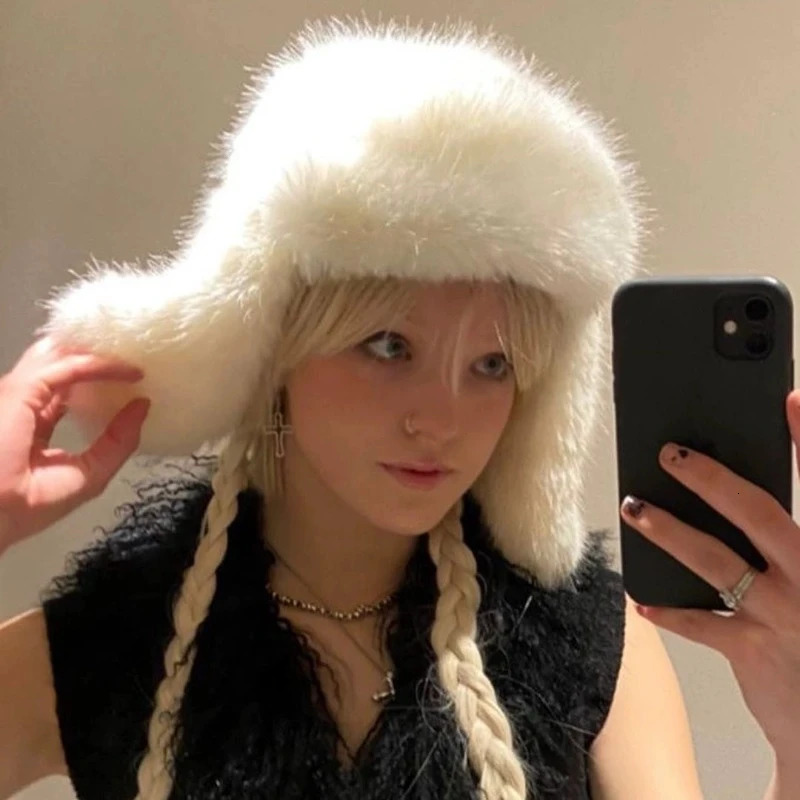artificial fur bomber hat outdoor skiing winter hat with earrings womens fashionable thick earmuffs warm earmuffs 241011