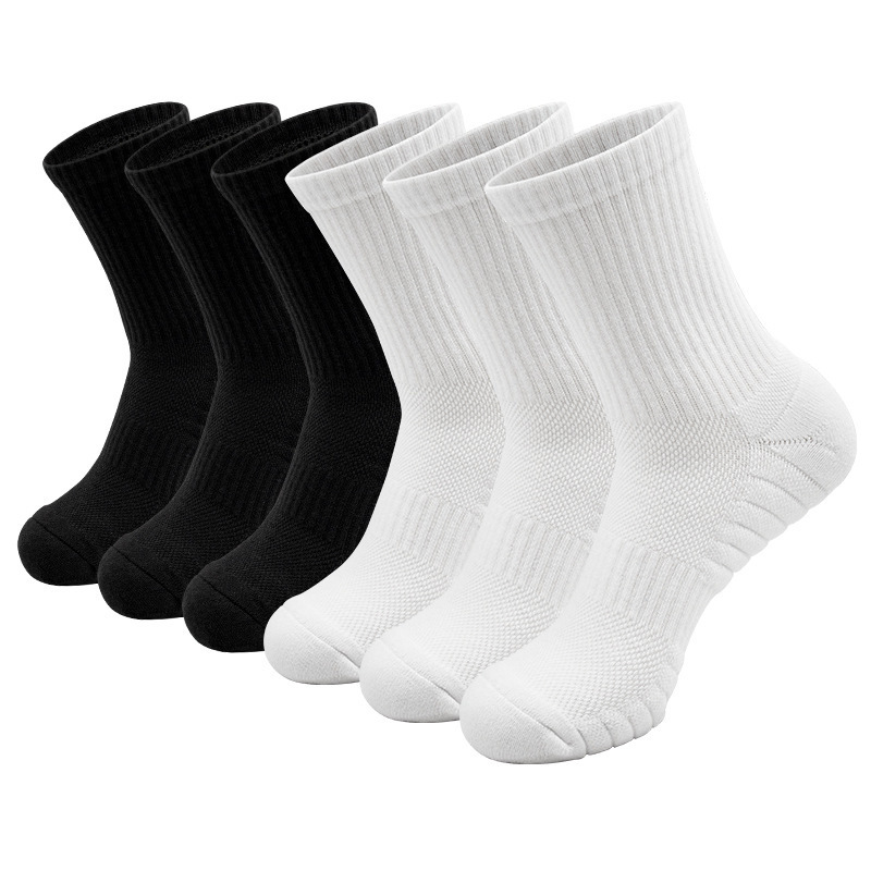 Men socks Women sock High Quality Cotton All-match classic Ankle socks Stockings Breathable black and white Football basketball Sports Sock Whole-image-1081614500