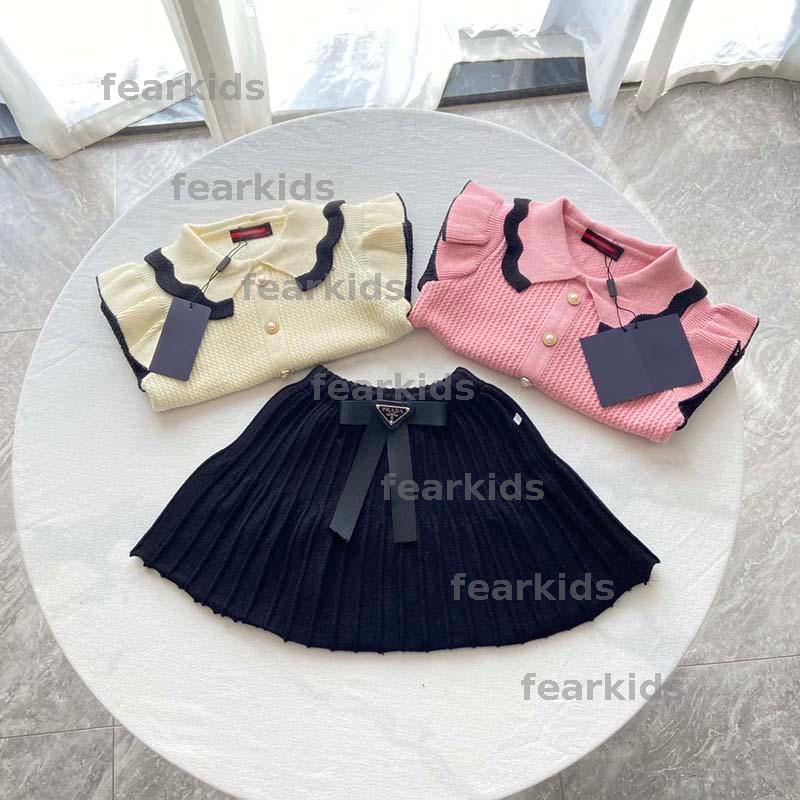 Girls Tee Tee T-shirt courte jupes Designer Kids Knit Triège Two Piece Luxury Princess Robe Automne Baby Clothing ensembles -8 Sweet Lovely Style