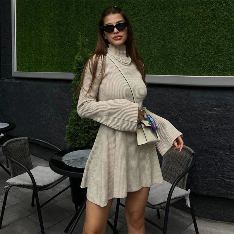 Flare à manches longues robe de fête noire Vestitos Turtle Neck Trinted Pull Mini robe pour femmes Vintage Vintage Robe décontractée 241007