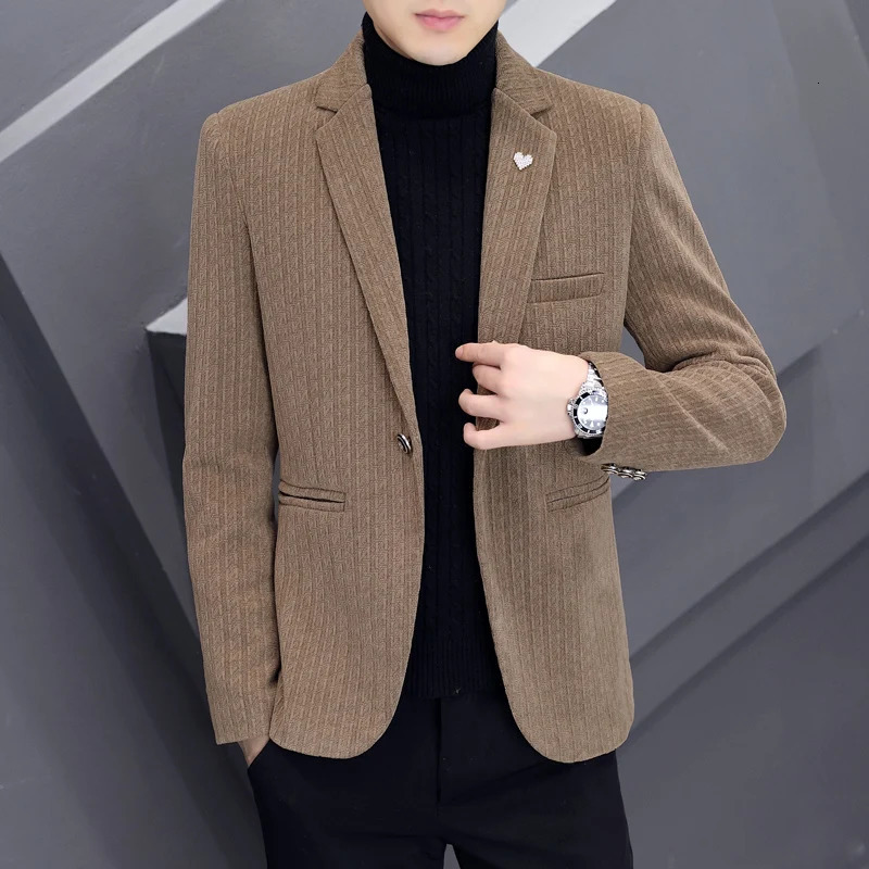 The style mainly promotes casual mens thick autumn and winter trend sets warm Korean version ultra-thin high-end jackets 241010