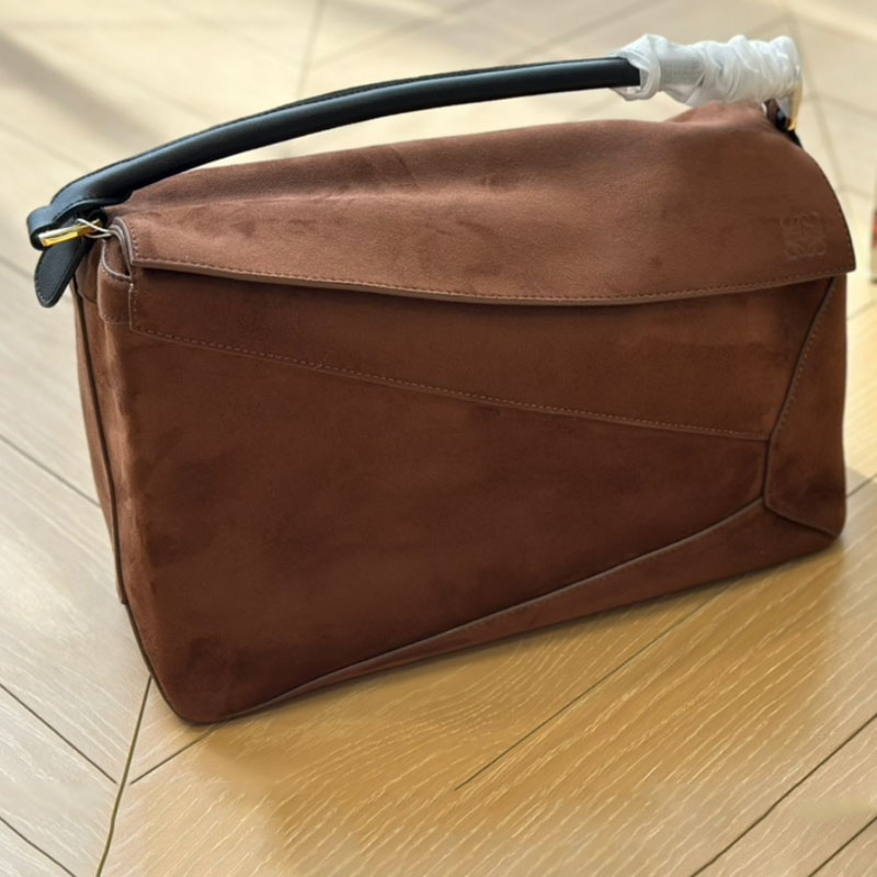2024 Nouvelle collection Classic Automne / hiver: sac médiéval non sac géométrique rétro-taureau en cuir simple sac à main le sac de femmes cross
