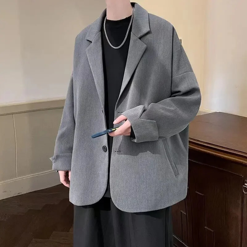 Hong Kong style Spring and Autumn mens jacket loose fit casual trend Korean version Western mens casual jacket 241007