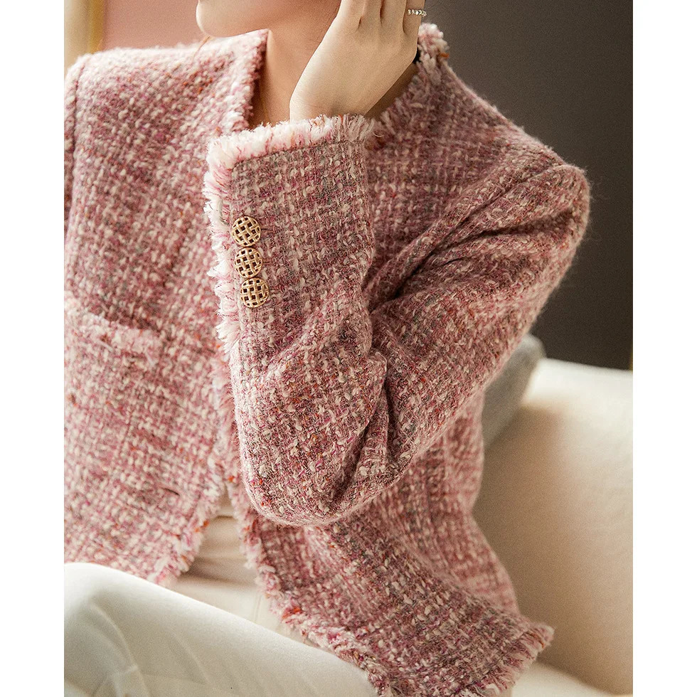 Manteau en laine en tweed rose printemps et automne tweed haut sensation d'automne top top veste femme 241010