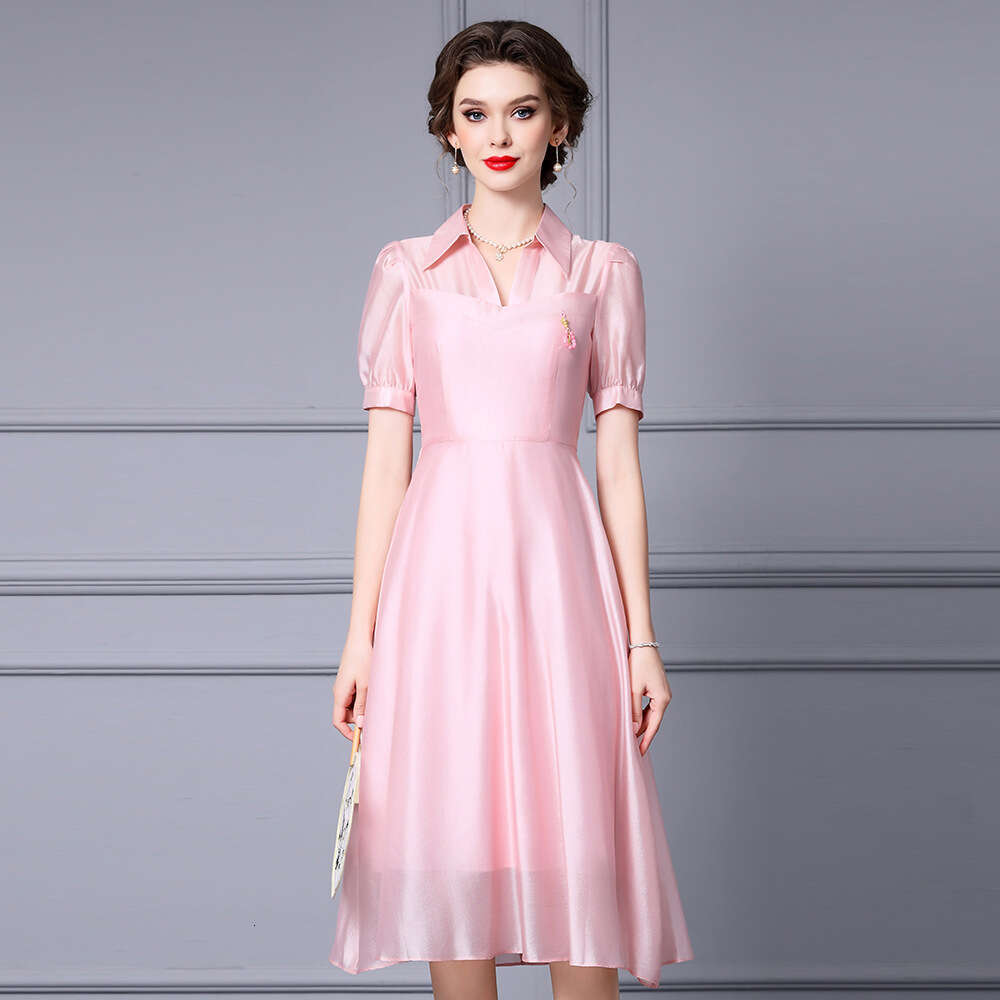 Robe rose haut de gamme Summer High Belly Coverging Shirt Shirt Collar A-Line grande jupe swing 2024 Nouvel article Robe en dentelle Robe femme e