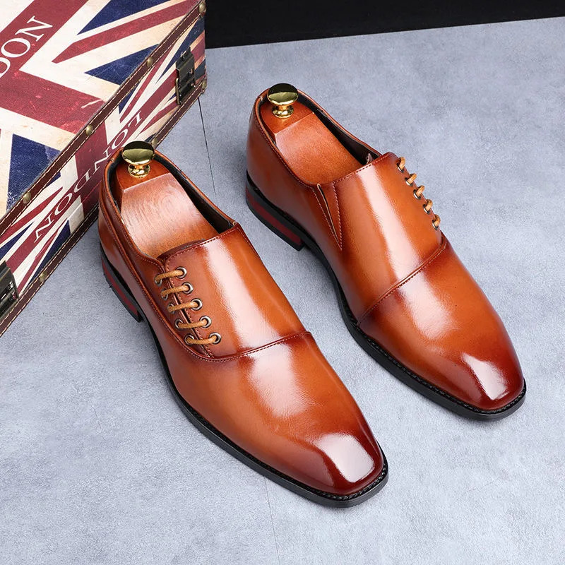 Classic Retro OBLIQUE Lace-Up Oxford Mens Business Robe Bureau Chaussures en cuir Men de mode Fashion Fashion Party Flat 1C66