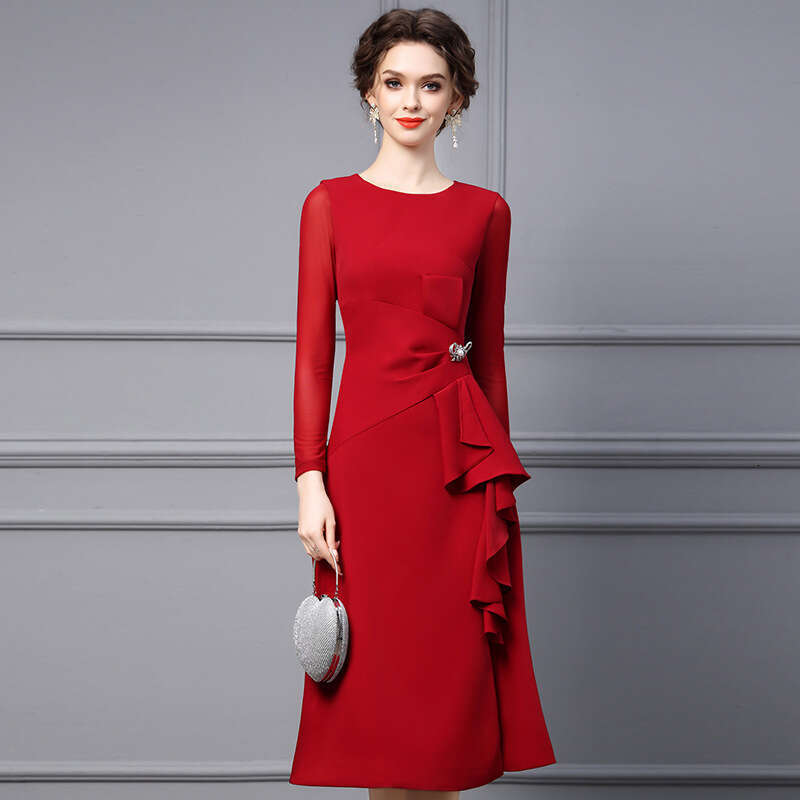 Automne Long Robe 2024 Nouveau vin Robe de la taille rouge