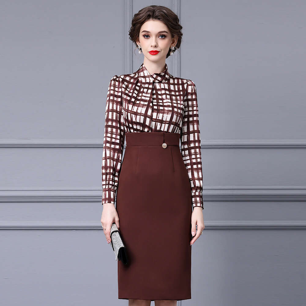 Sac à tempérament de déplacement intelligent et efficace Jupe de hanche haute taille minceur de couleur contraste Robe patchwork médiane 2024