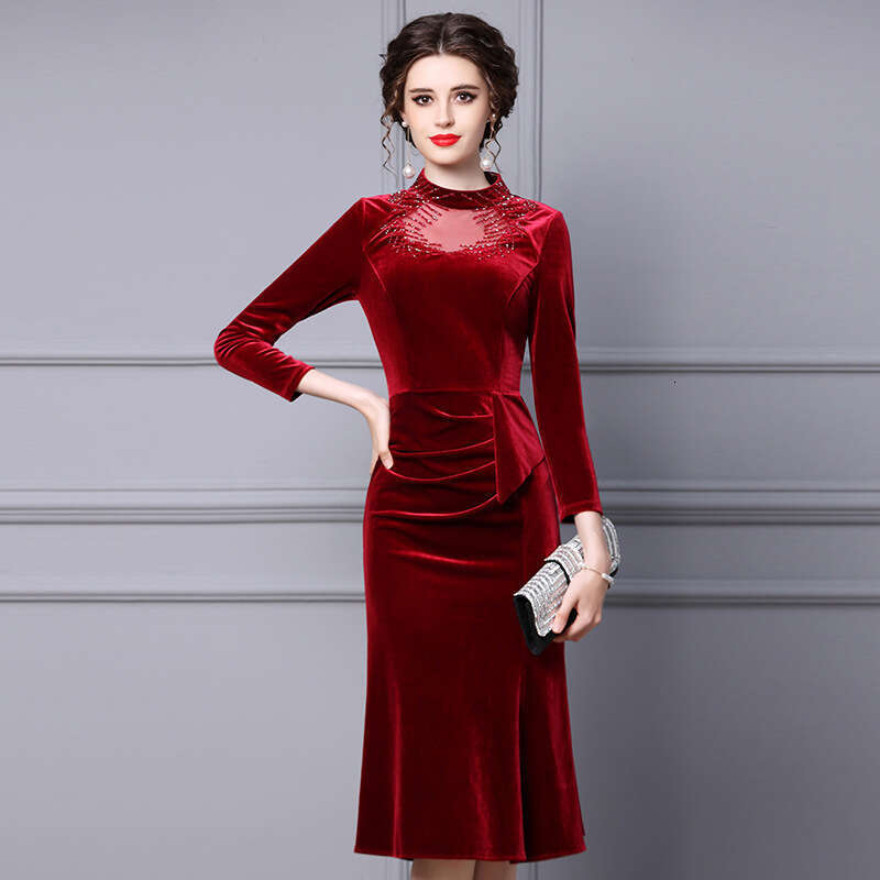 Golden Velvet Autumn Nouvelle Collection 2024 Vin Banquet haut de gamme Robe de queue de poisson minceur