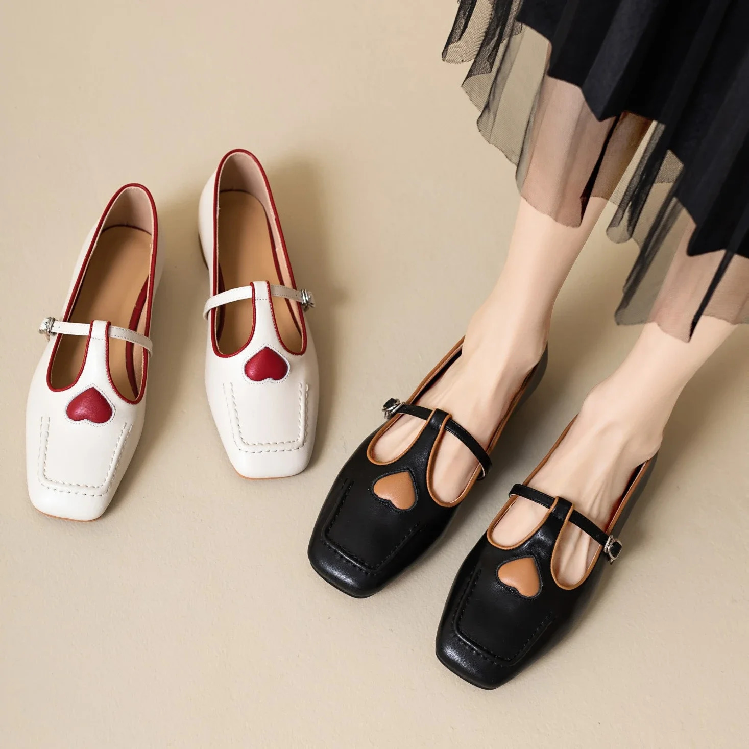 Retro mixtes couleurs en forme de coeur Mary Jane pour les femmes bas talon décontracté creux de chaussures plates atos de muje 3ec3