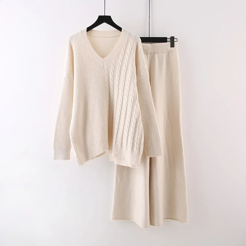 Automne et hiver en tricot pour femmes en tricot portant pantalon de jambe large décontractée en V Sweater à col épais et à deux pièces Robe femm