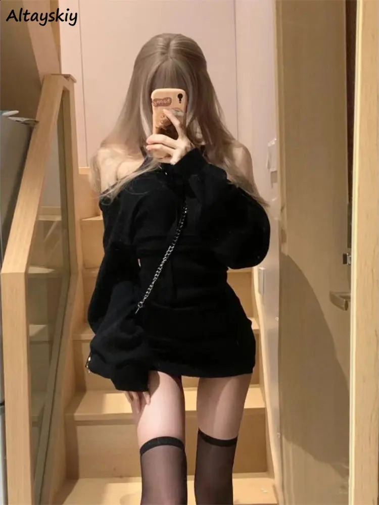 Mini robe femme faux deux pièces serrées tricots sexy mignon match gothique gothique vestido décontracté vestime de mujer 241014