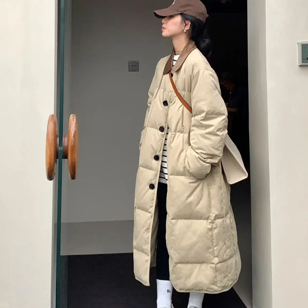 Korean Turn Down Collar Women Parkas Solid Full Sleeve Thick Long Coat Single Breasted Splice Coats Loose Autumn Winter 241008