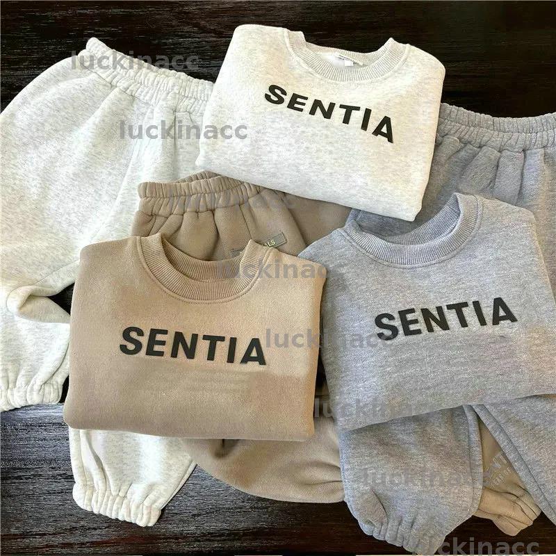 Kid Hoodie Letters Sweatshirts Sets Vêtements Baby Designer Fashion Fashion Essentail Sweatwear Streetwear Kids Sports Street TrackSuit Suit