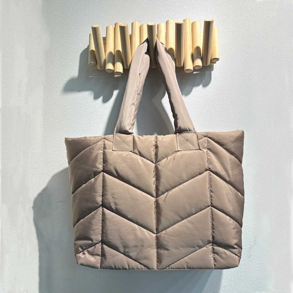 nylon cloth bag, cotton clothing bag, handbag, commuting diamond grid shoulder bag, large capacity tote bag 241015