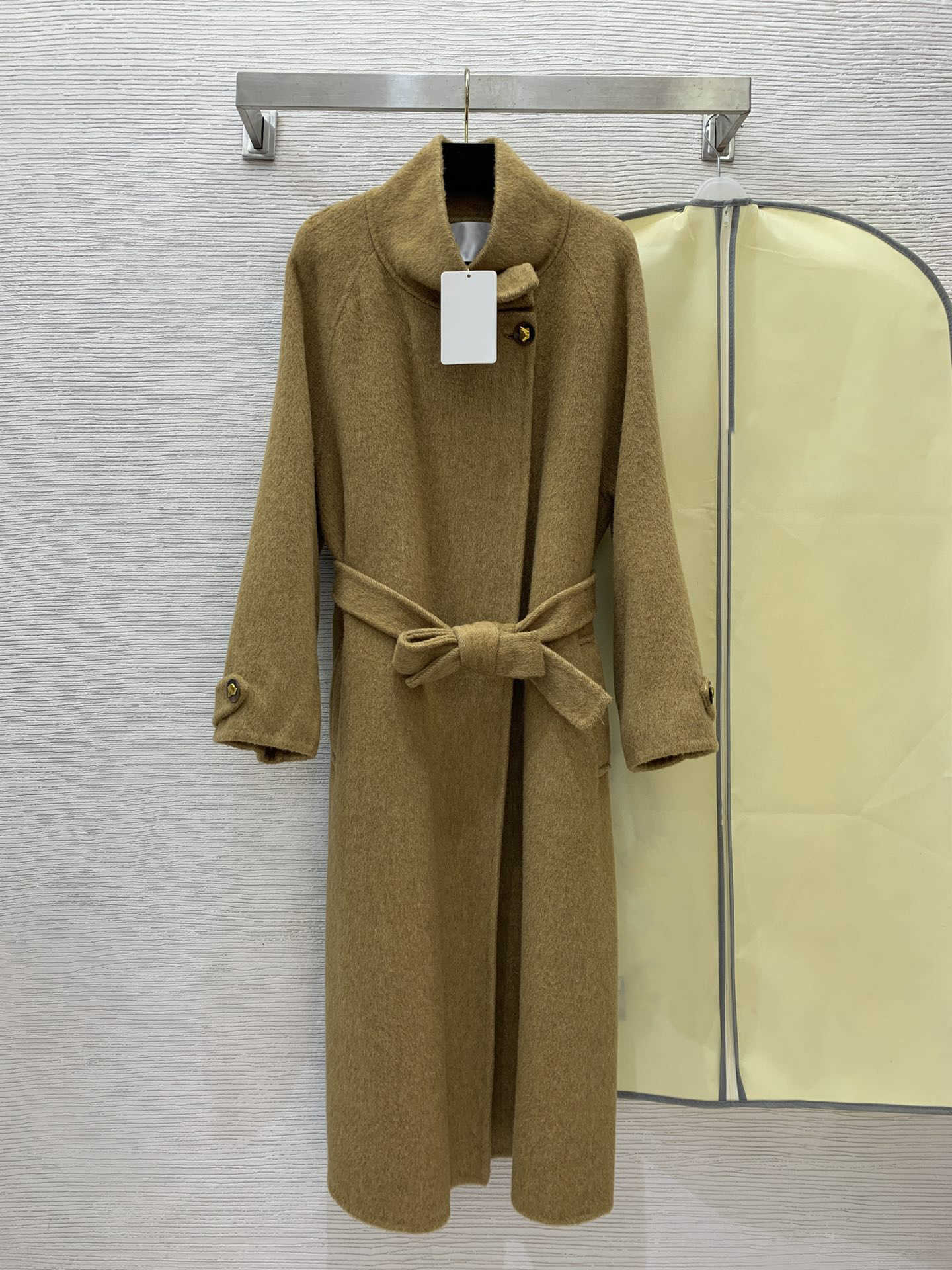 wool designer blend trench coat women long Fashion Single button placket Windbreaker Jacket Scarf collar High Quty Woolen coat Elegant Winter Jacket