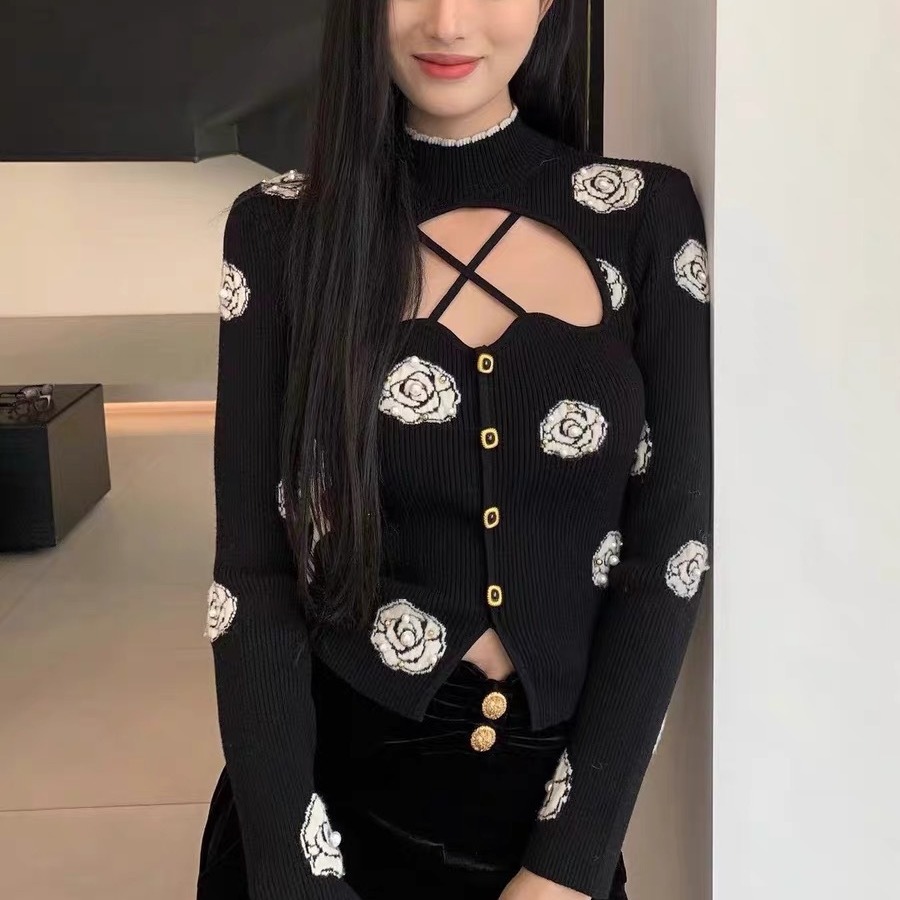 Pulls de femmes Hollow Rose Rose Elegant Knitwear Sleeve Long Solide Solid Pillurs Office Lady Slim Temperament