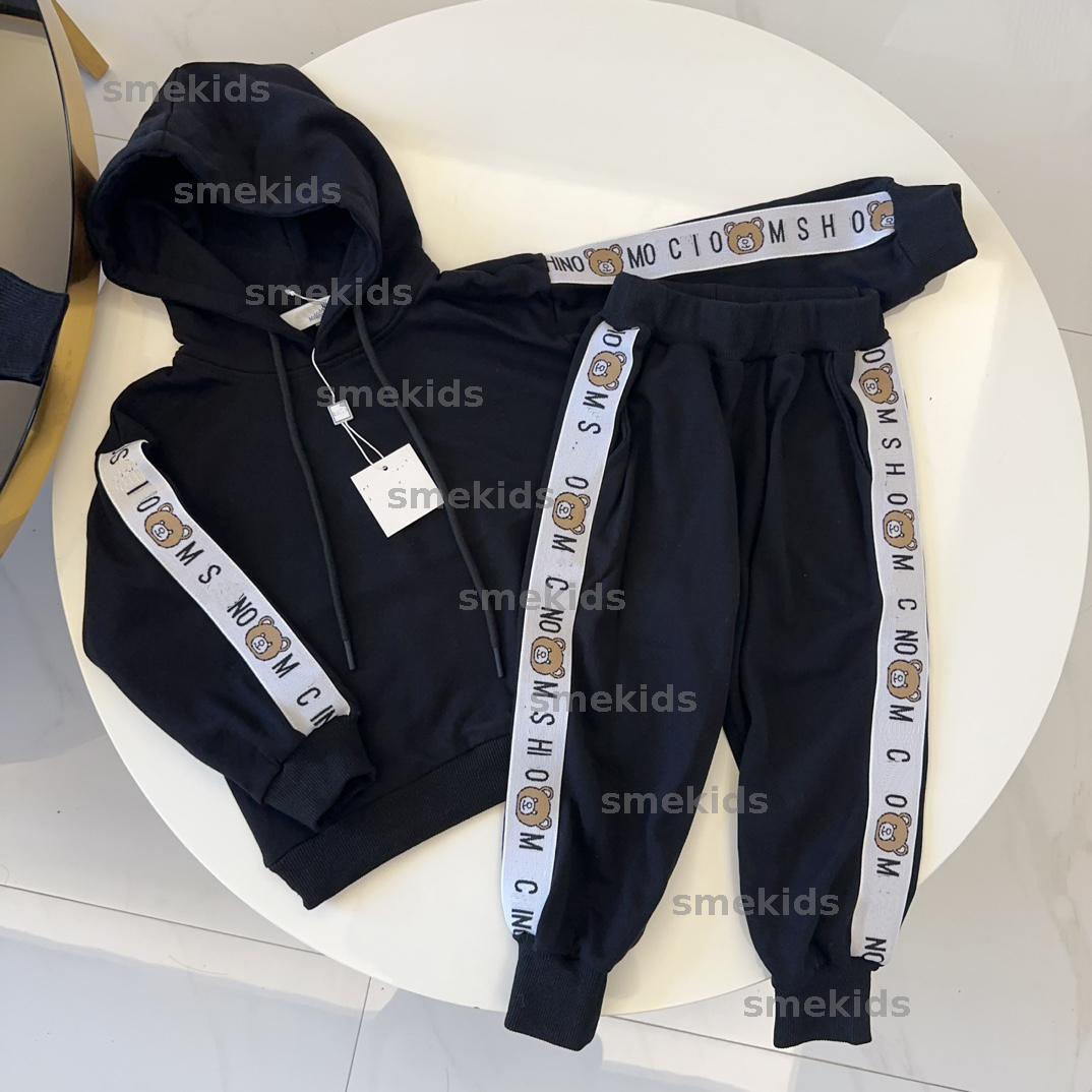 Childrens Designer Hoodie Suits Luxury Kids Hoodies Sets Babies Brand Clothes -8 Boys Girl Shirt High Quality TShirts DJD2410196