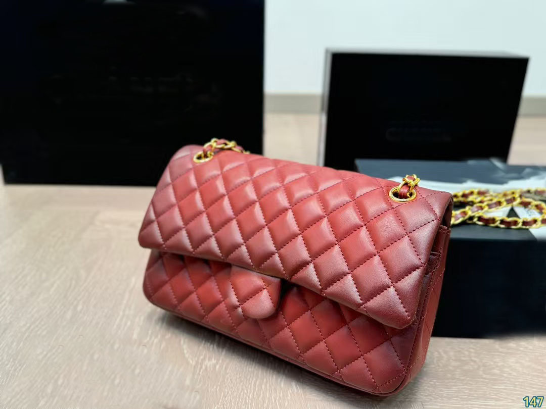 2024 Crescent Pouche Nouveau Satchel Dernier sac à bandoulière Original Luxury Designers Monog Handbags Handons Suiter Classicshand Hald-Hodbody