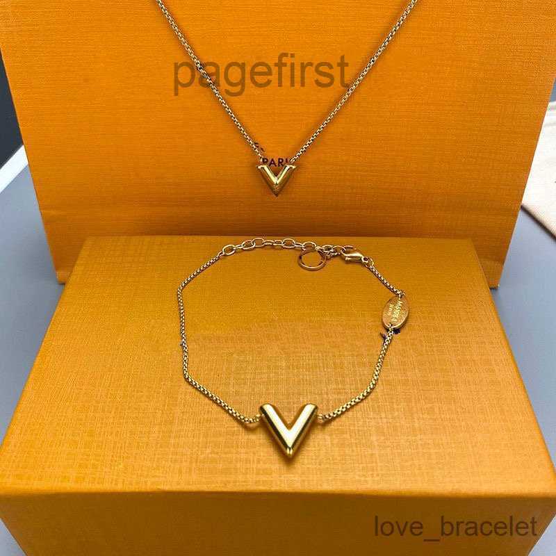 Designer Luxury brand necklace pendant fashion jewelry man cjeweler letter plated gold silver chain for men woman trendy tiktok have necklaces je