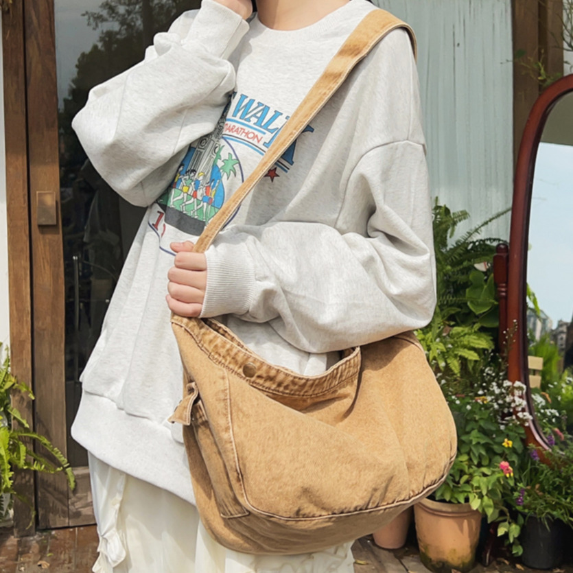 trend trend new model wrap New designer canvas retro women s commuting denim multifunctional single shoulder solid color large capacity casual cross