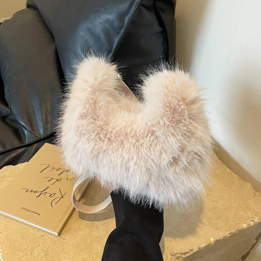 Winter plush bag long fur handbag womens cross body bag fashionable winter niche casual simple fluffy bag mobile wallet 241021