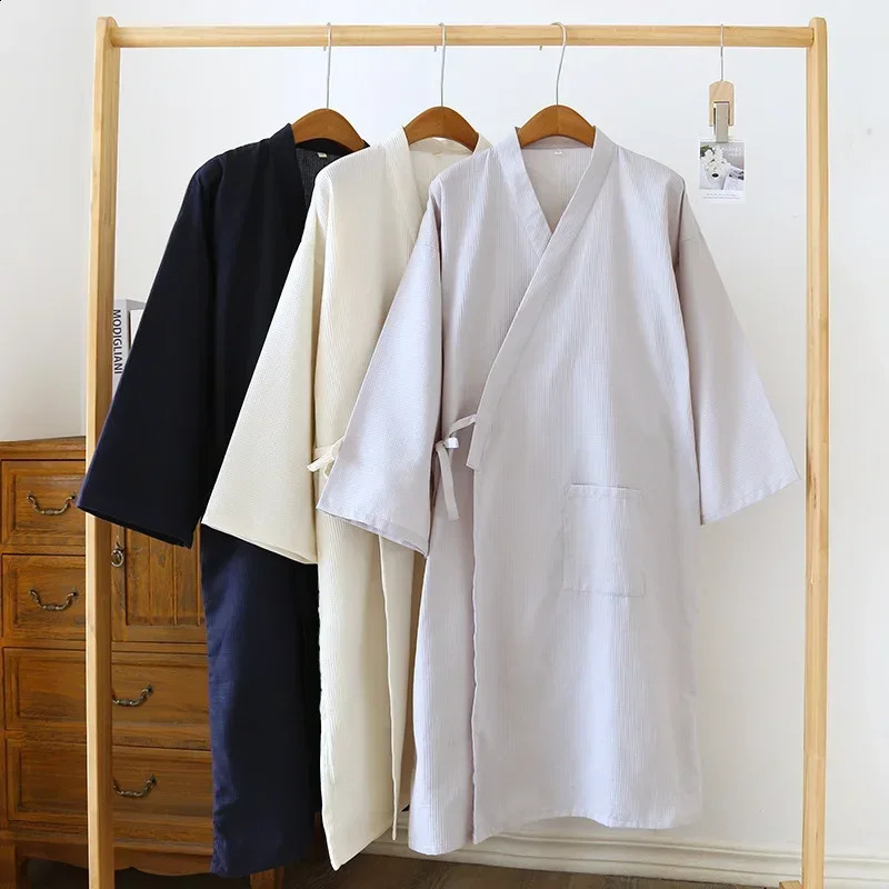Printemps et été en coton mince Waffle Style Salle de bain Cardigan Mentide en laine lâche Hoodie hydratant 241019