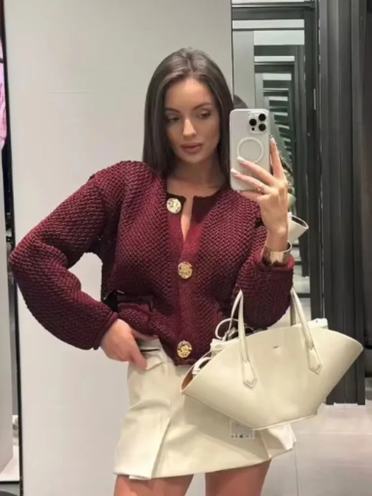 2024 autumn knitted womens cardigan long sleeved sweater womens winter warm fashionable casual elegant and floral womens coat 241021